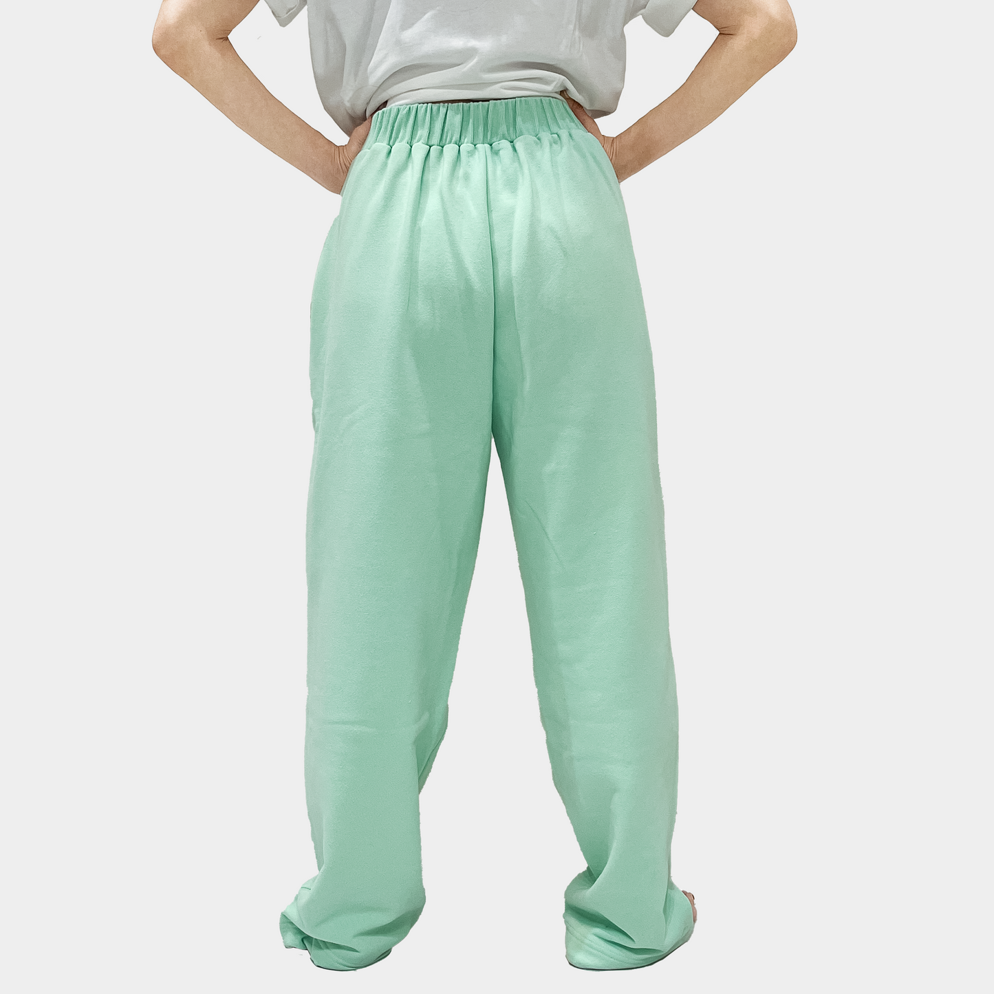 OASYM.オリジナル裏毛パンツ　2色展開