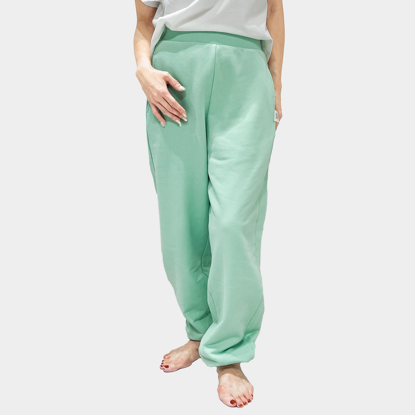 OASYM.オリジナル裏毛パンツ　2色展開